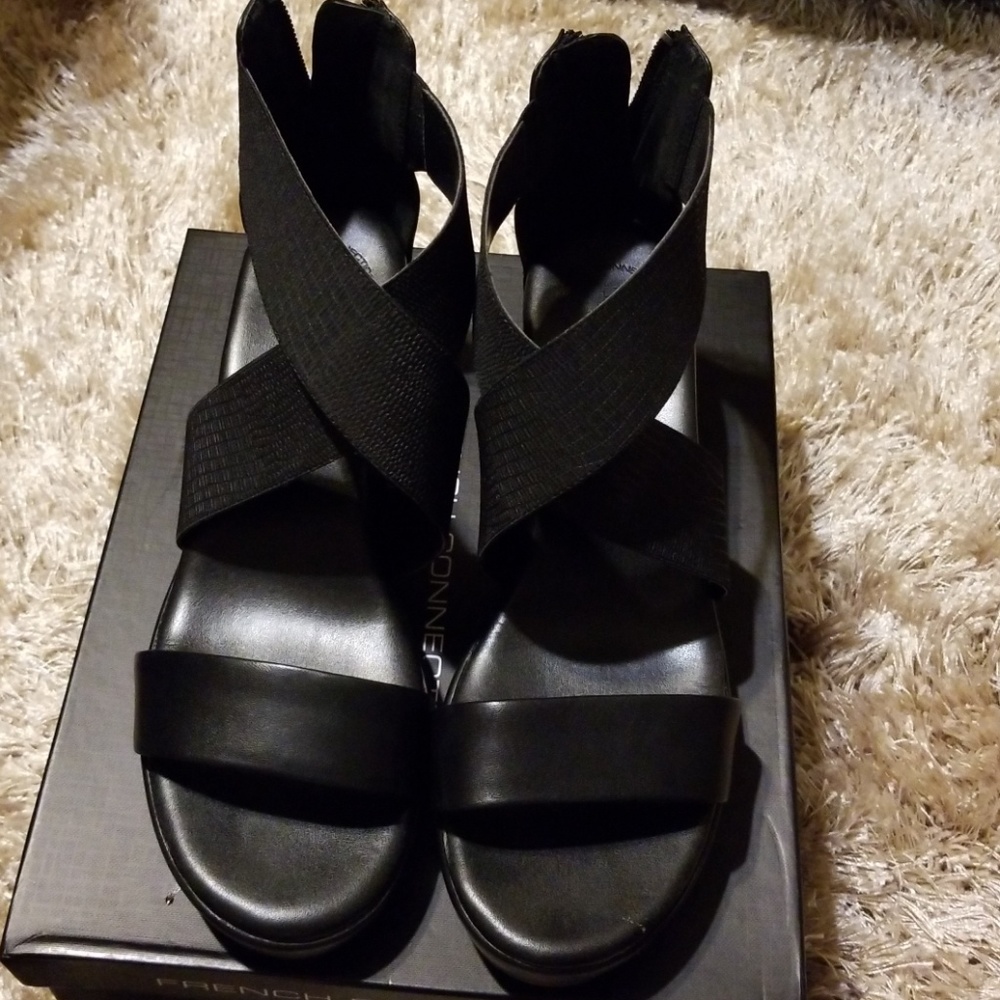 French Connection Pelle Sandal